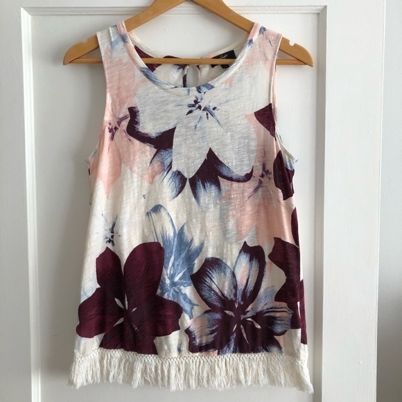 LORD & Taylor floral print fringe feminine tank top. Boho Summer top. Medium - Picture 1 of 6